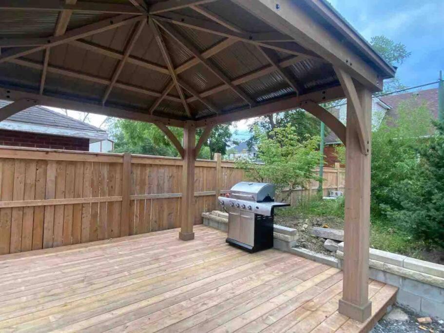 Modern House Newly Furnished 3 Mins Drive To Fall Niagara-Fälle Exterior foto