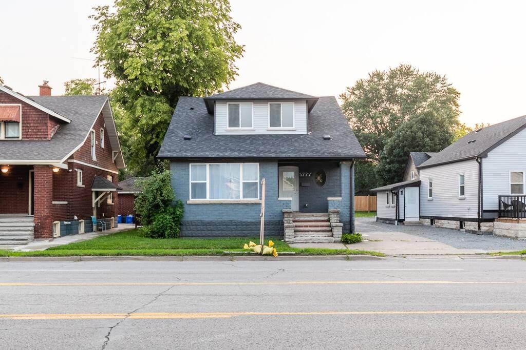 Modern House Newly Furnished 3 Mins Drive To Fall Niagara-Fälle Exterior foto